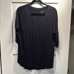 American Eagle Outfitters Black 3/4 Sleeve Relaxed Tee